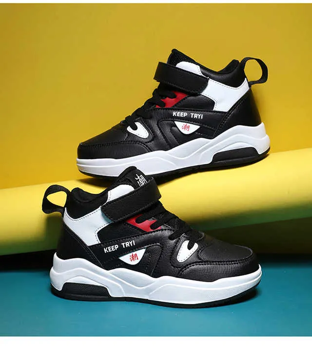 عرض خاص أحذية رياضية للأطفال أحذية ركض . Special Offer Children's Sports Shoes Running Shoes