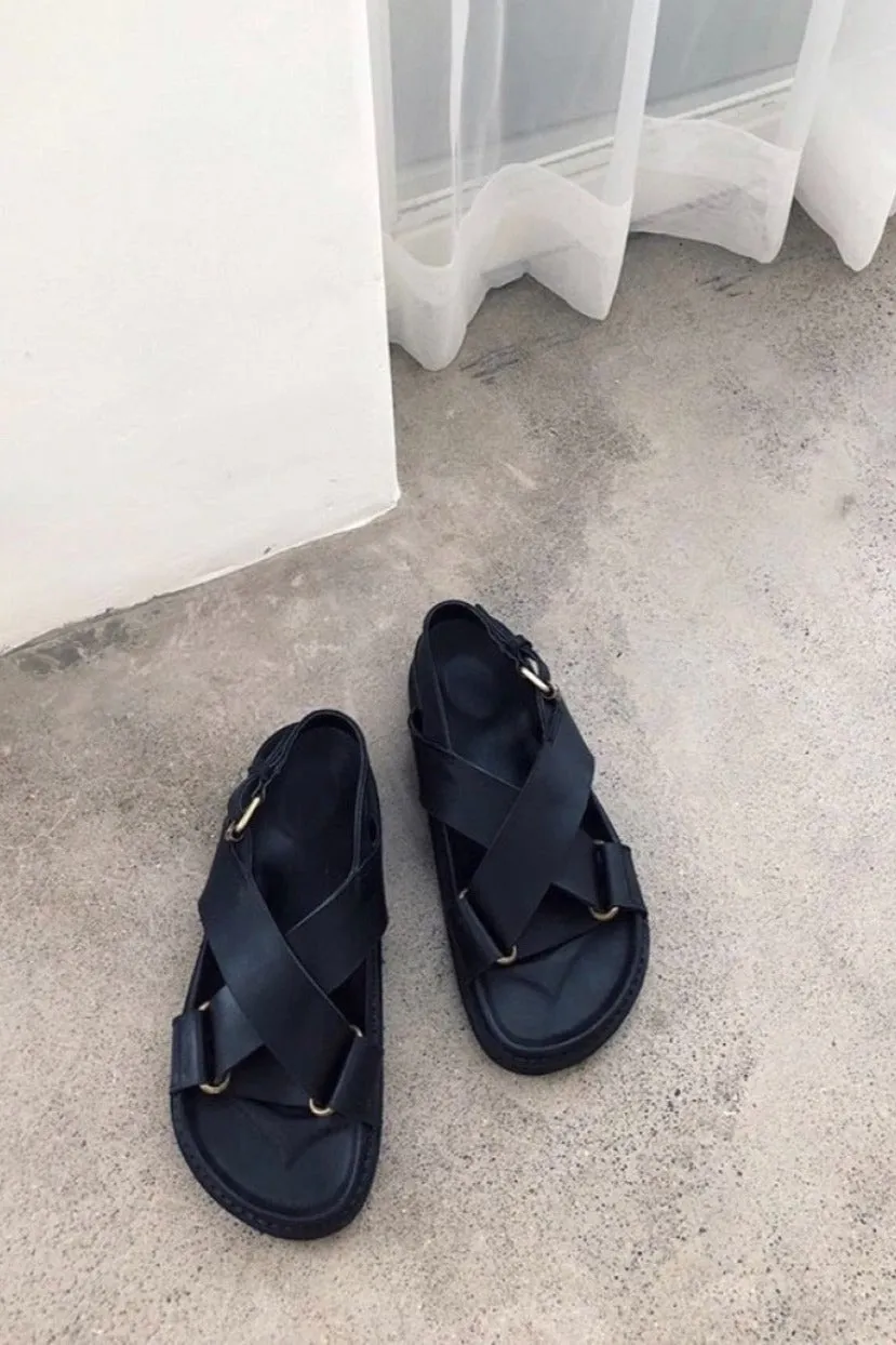 Alila Sandals Black