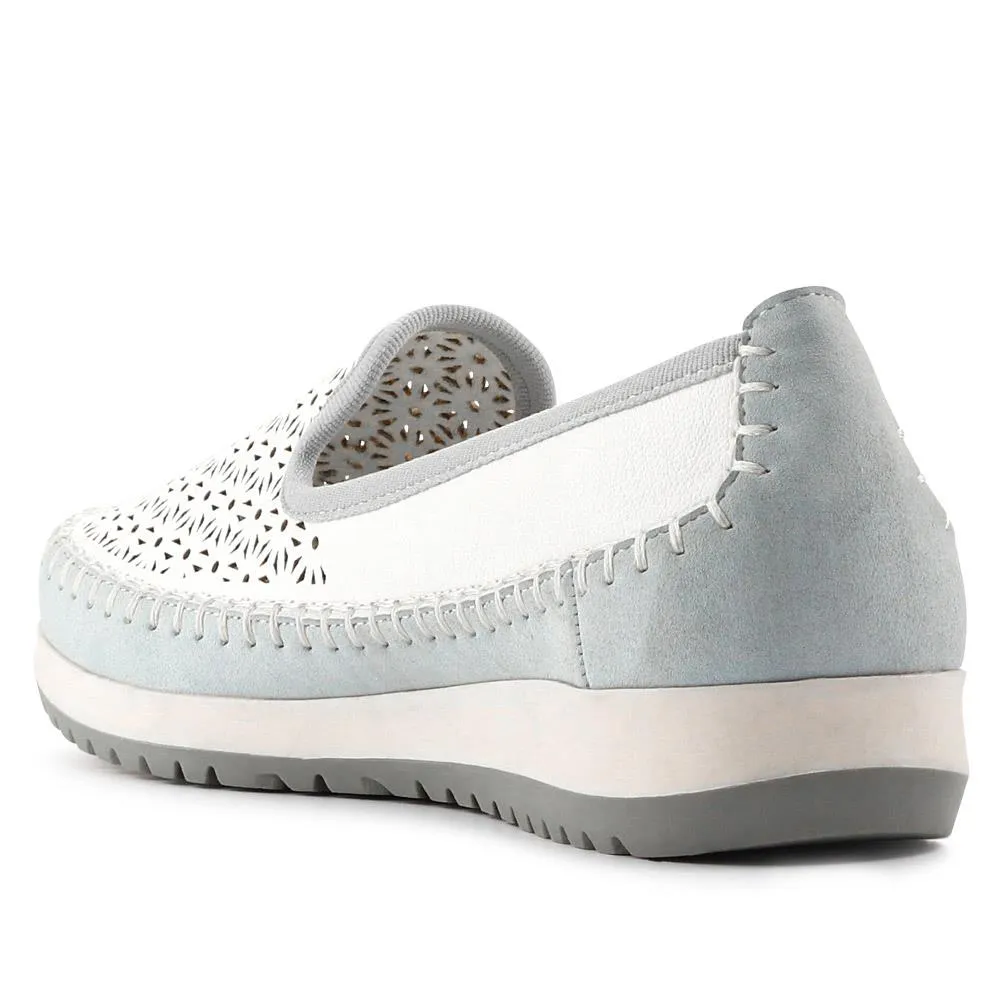 Casual Slip-On Shoes - WBINS41032 / 327 019