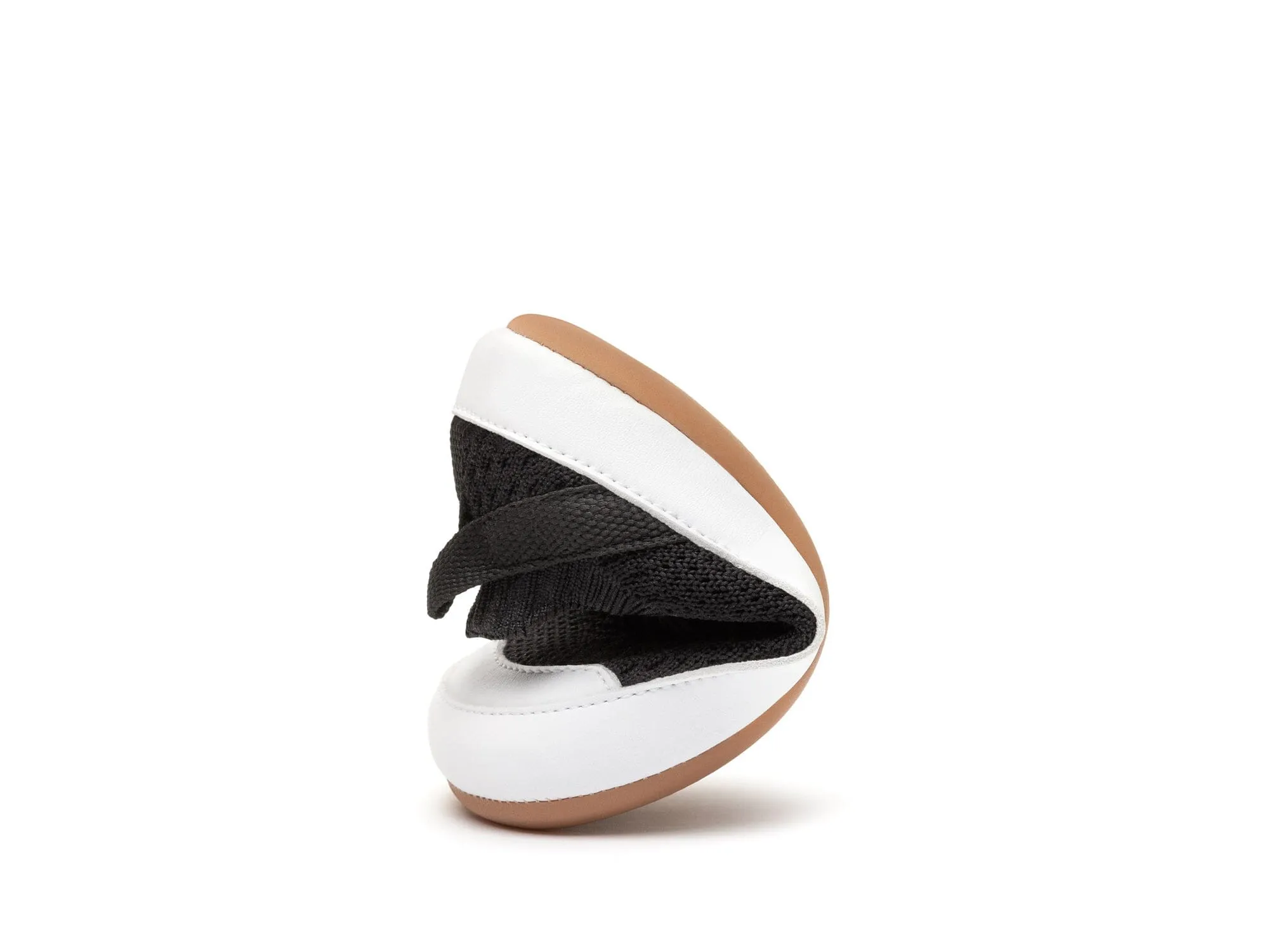 Easy (Black Knit/White)