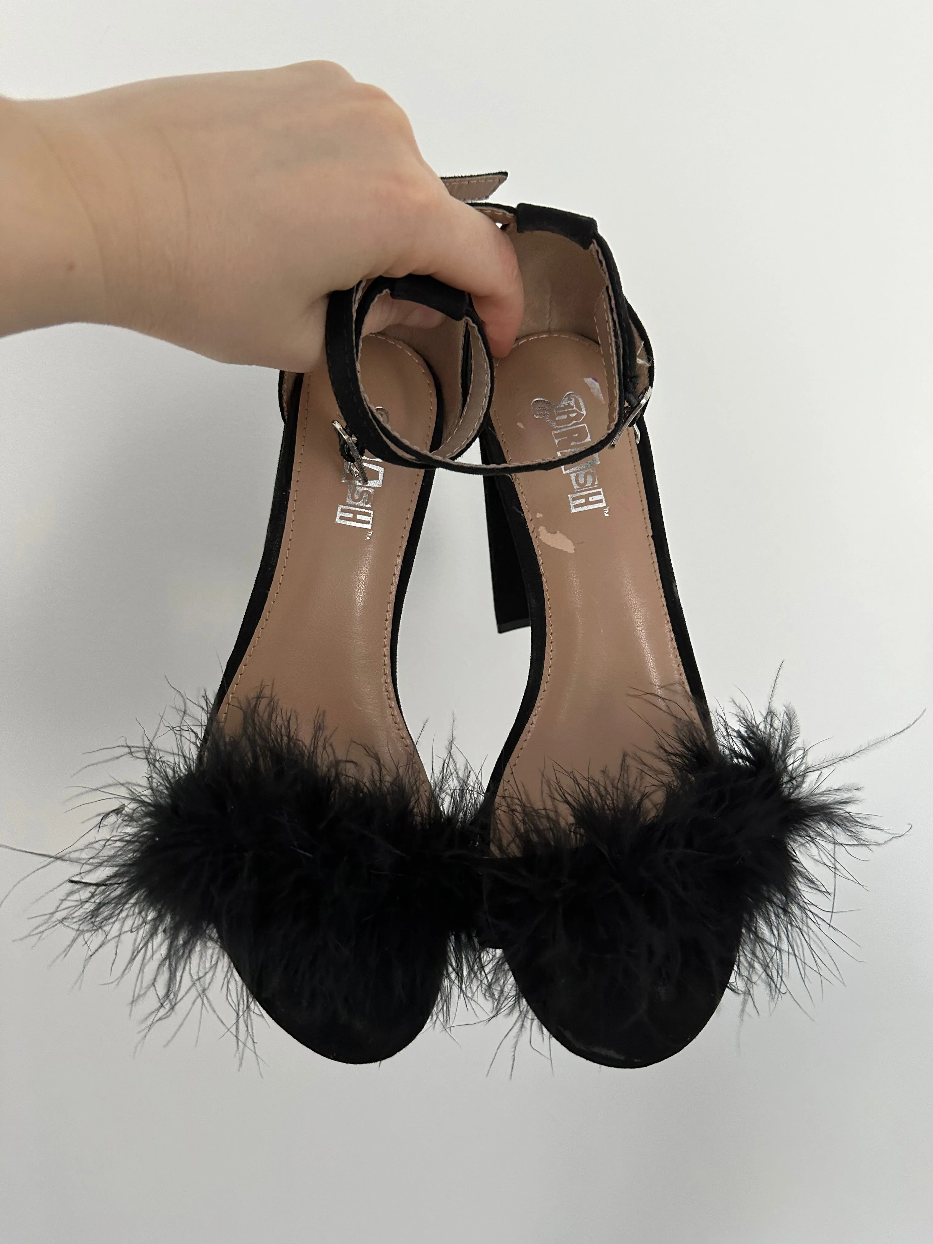 Feather Heels Sz 7