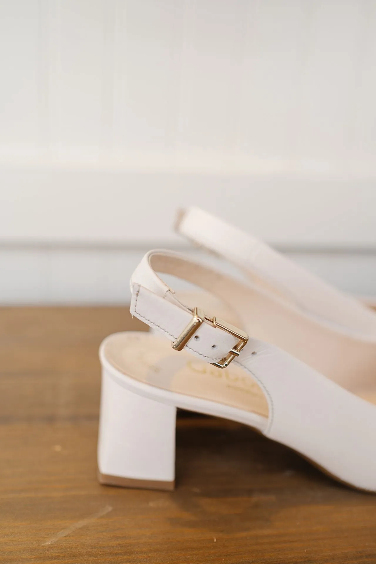 Gabor Slingback Shoe 22.262.53  Ivory*