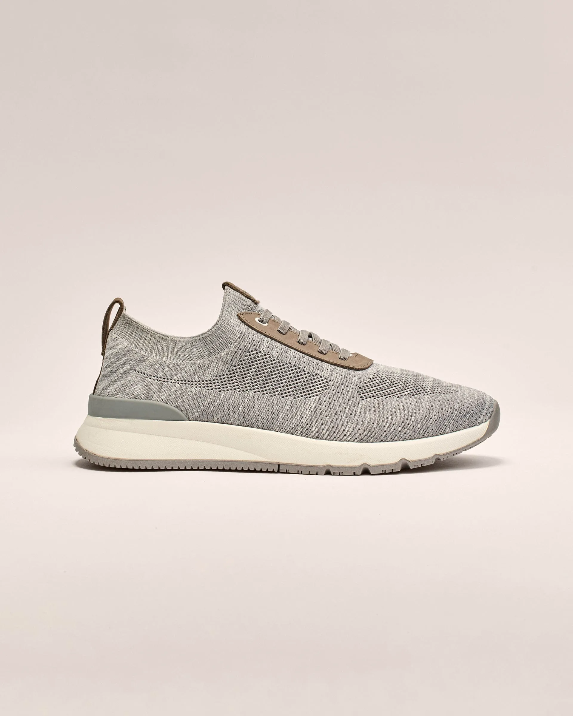 Knit Mesh Runner