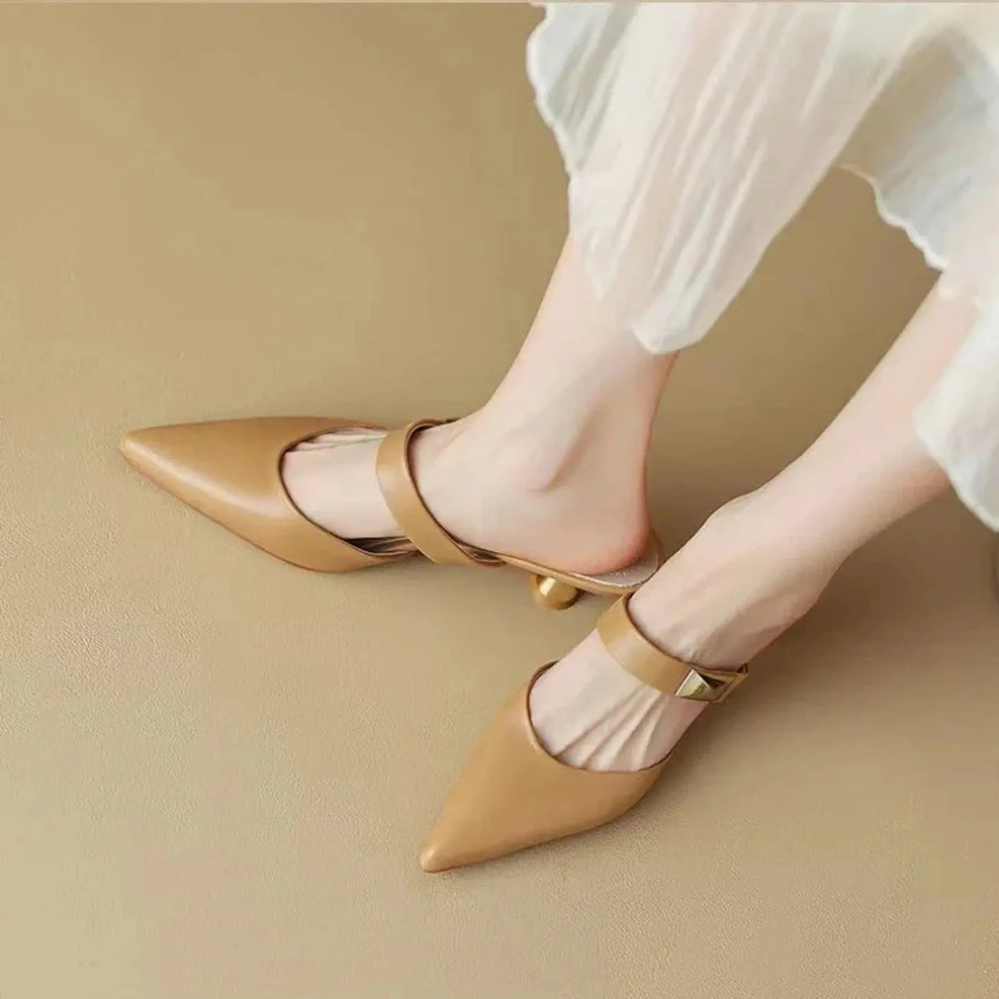 Merendy Ebard pointed toe slip-on minimalism kitten heels Mules