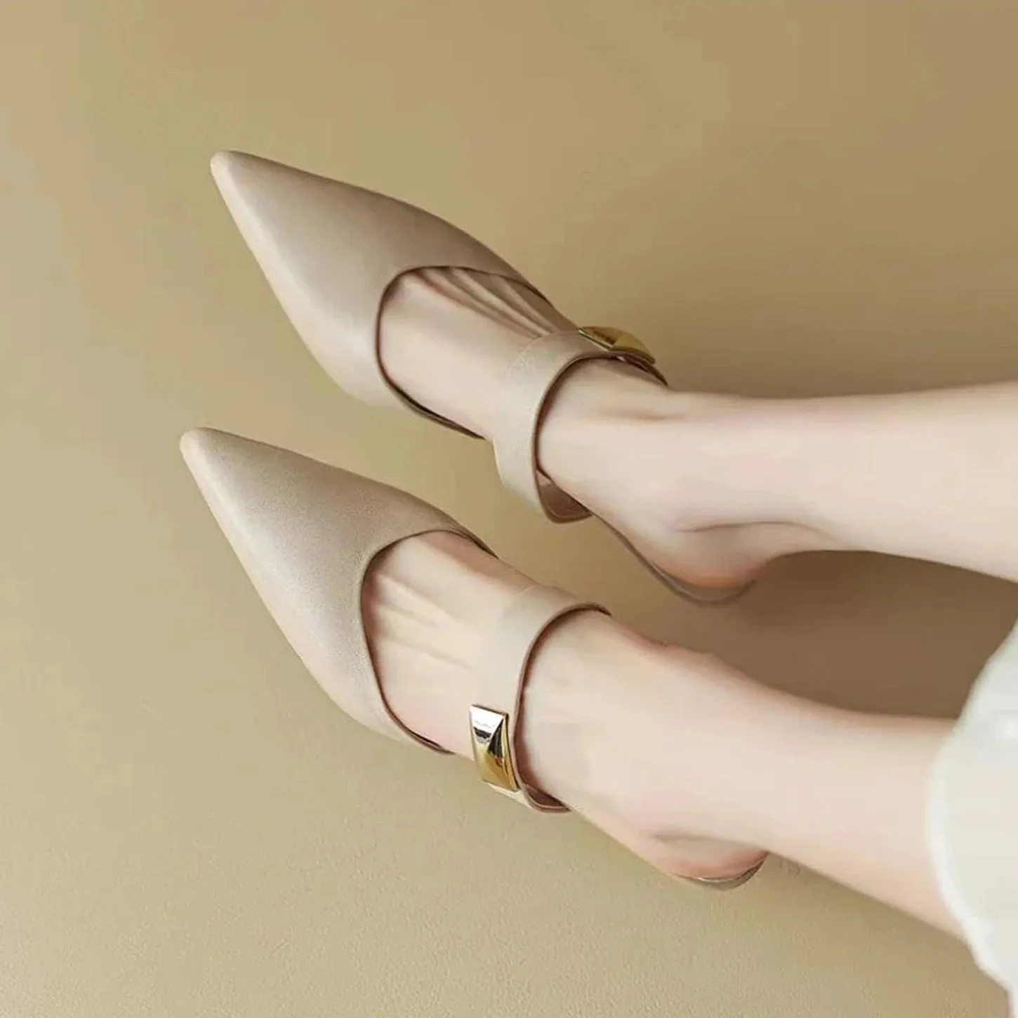 Merendy Ebard pointed toe slip-on minimalism kitten heels Mules