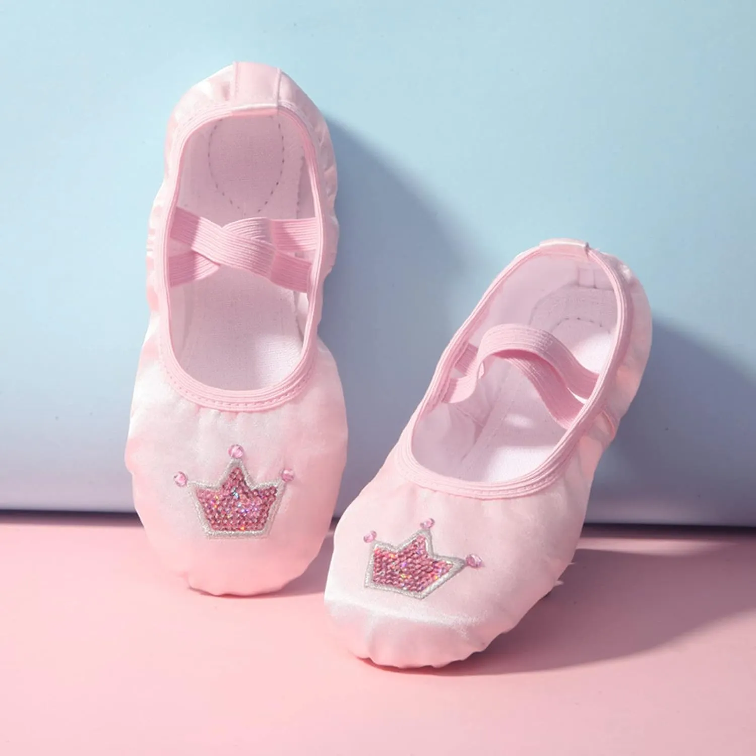 Slip on Baby Shoes Children Velvet Dance Shoes Ballet Dance Shoes Body Training Shoes Satin Embroidered Yoga
