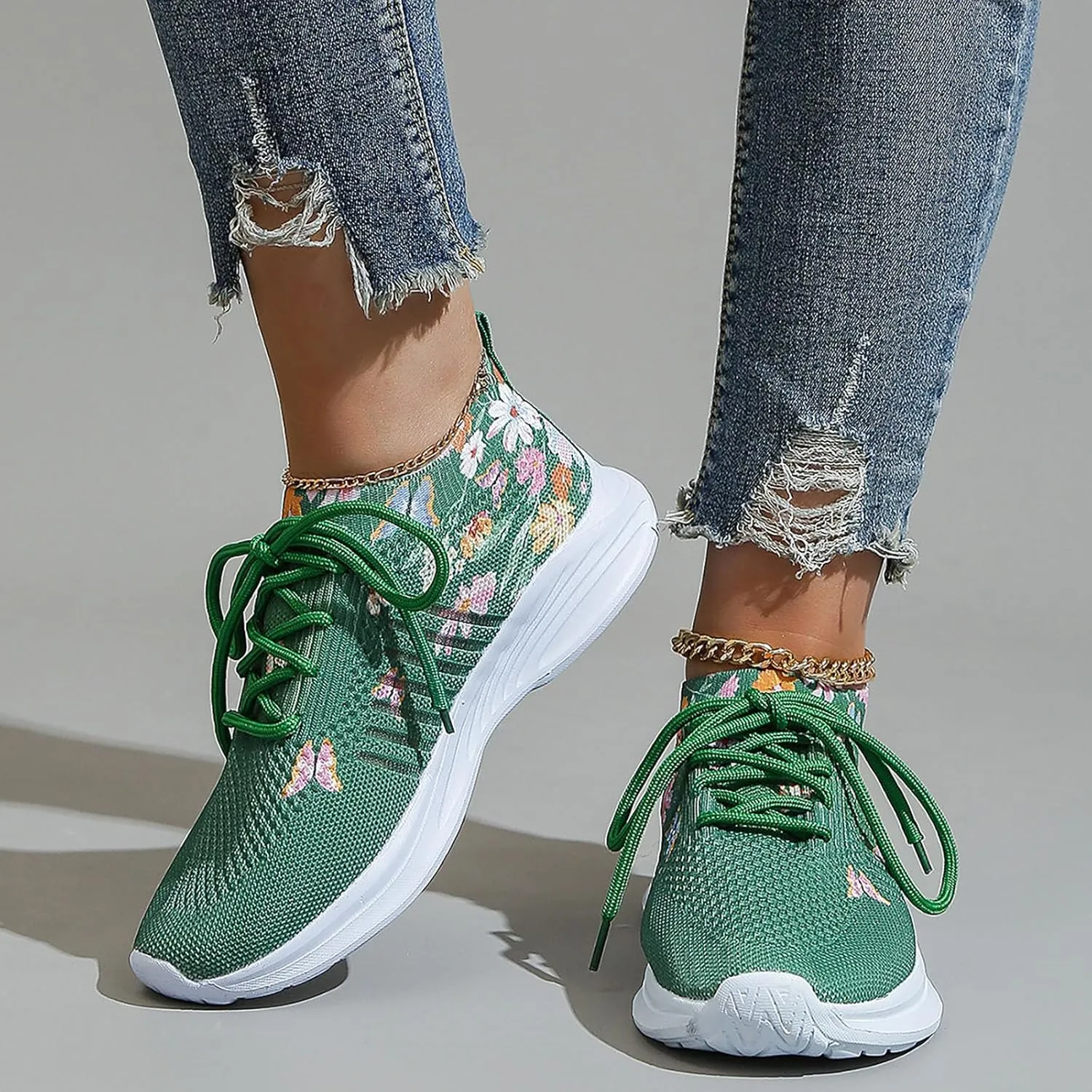 Slip on Walking Shoes Women Dressy Knitted Non Slip Running Shoes Wide Width Breathable Gym Workout Shoes Ladies 2024 Fashion Sneakers