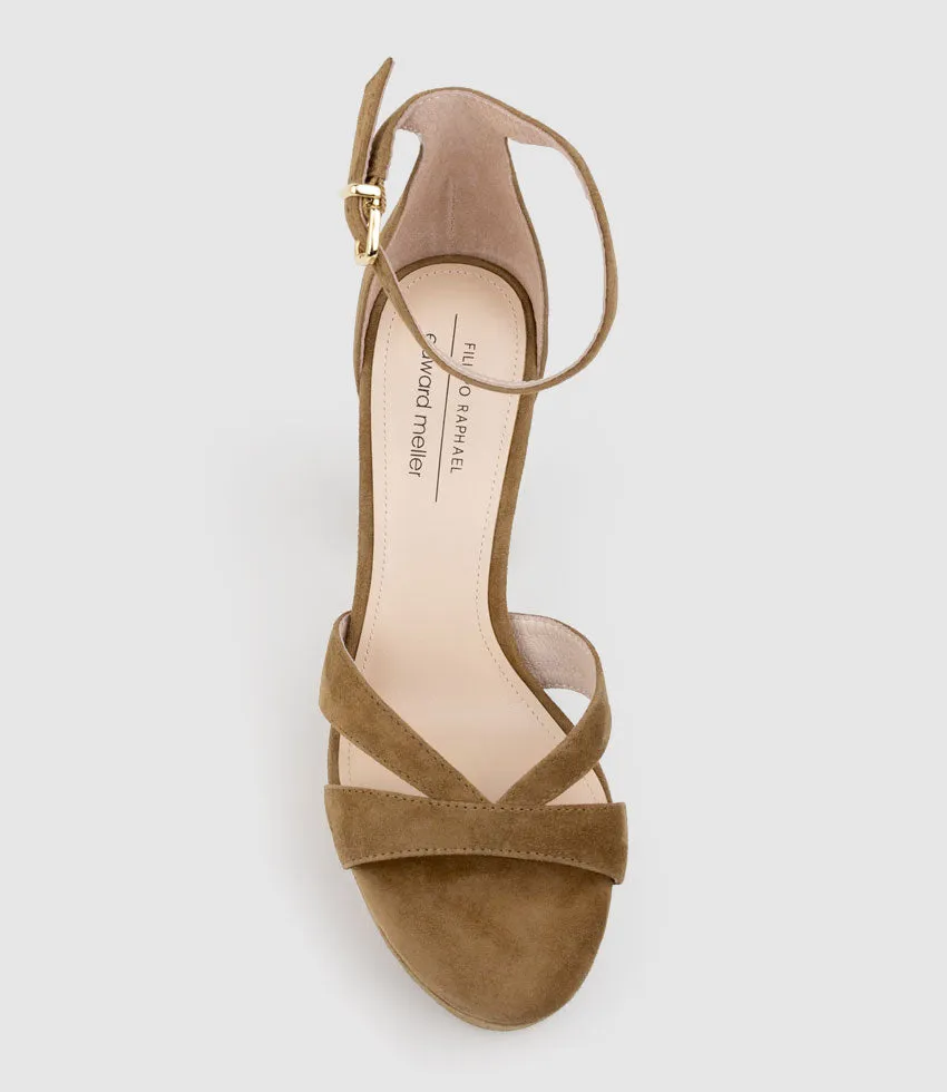 SLOANE110 Platform Sandal in Tawny Suede